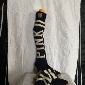 RARE. Vintage pink slouch slippers